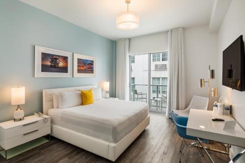 President Villa - image 3
