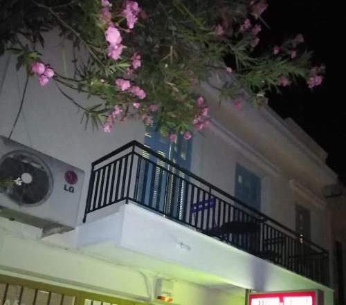  IATROS 4 ,DETACHED HOUSE IN THE CENTER OF PATRA in Patras