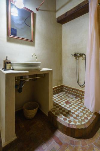 Palacio Conde de Cabra - image 2