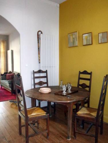 Iekārtas, Gîte de la Galerie du Pont (Gite de la Galerie du Pont) in La Charite Sur Loire