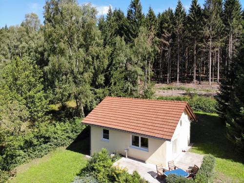 Bungalow am Waldesrand/ Haus Konrad in Suhl, Deutschland