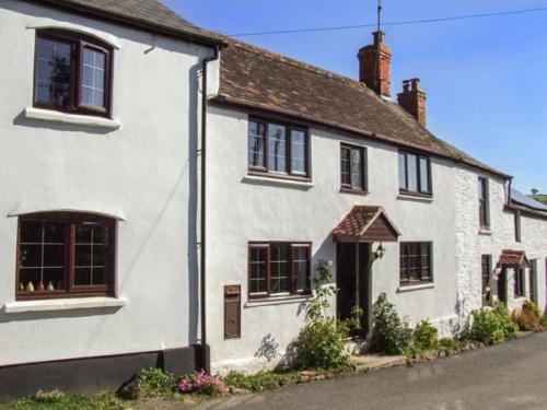 Herefordshire Holiday Cottages - Lea