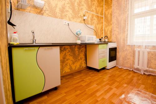 Apartment on Artema 108