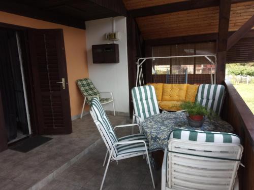 Karos Central Apartmanhaz in Zalakaros