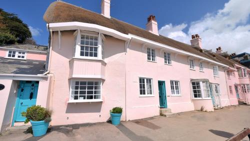Benwick Cottage In Lyme Regis United Kingdom Wander
