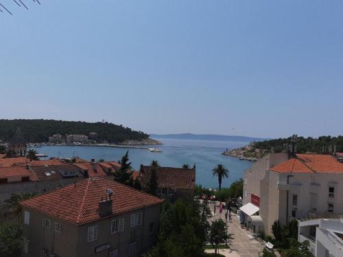 Apartment Enjoy life Makarska 2+2, center