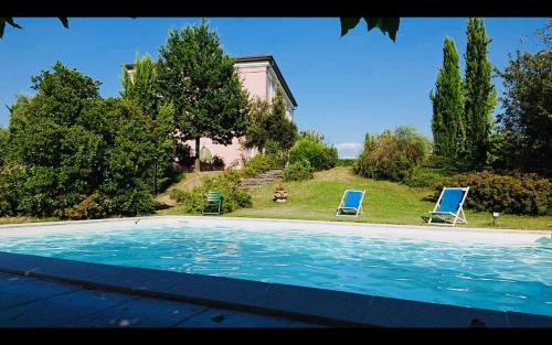  Cozy Tuscan Paradise, Pension in Pistoia bei Montale