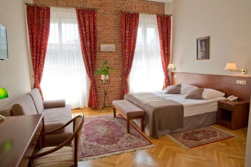 Hotel Polonia - main image