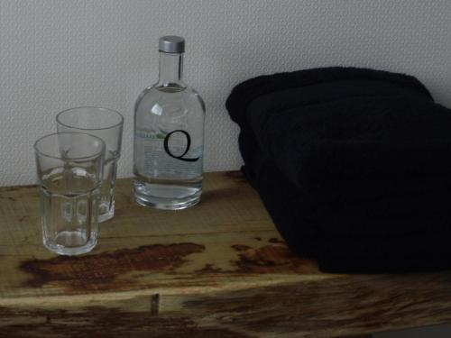 Quarante Cinq - image 4