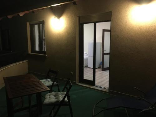  Bed&Pool Apartment in Vecsés