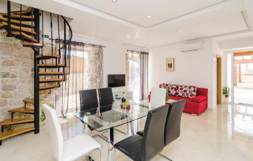 Villa Ucovic - image 3