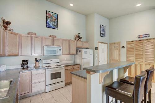 Pv201 Prospector Village Condo - image 4