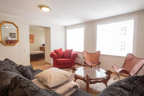 3 bedroom unique apartment in Old Town, Tallinn (photo 8)