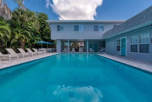 Buttonwood Cottage - image 2