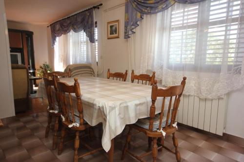 Apartments for families with children Sisan, Medulin - 7243