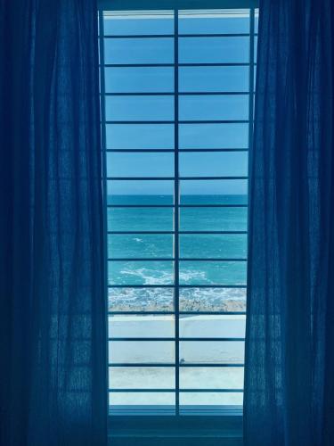 Discovery Inn at 681 Ocean Drive