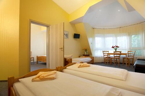 Hotel Atlantic - image 14