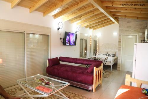 Exterior view of שקיעת הדובדבן