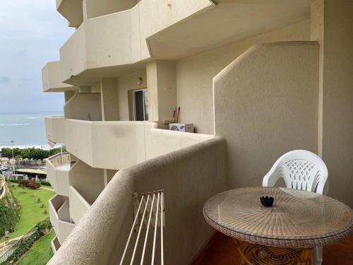  benalbeach vista al mar in Benalmádena