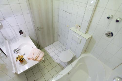 Hotel Atlantic - image 11