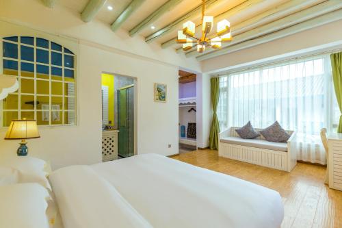 E-outfitting Boutique Hotel
