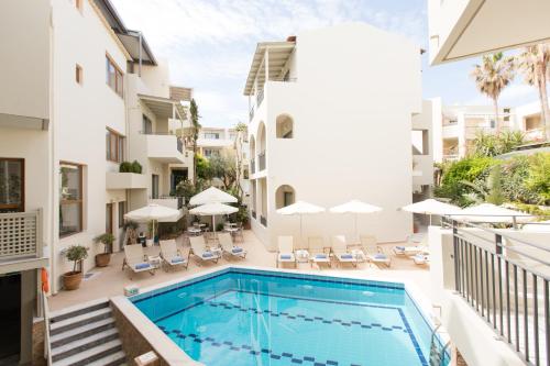 Anita Beach Hotel - image 10