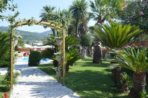Villa Dei Fiori 3