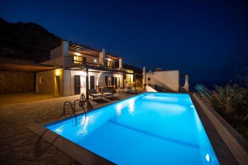Siourdas Mykonos Villas - image 2