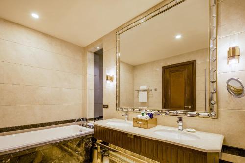 陕西星河湾酒店  陕西星河湾酒店