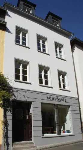 Schlössje in Lieser, Deutschland