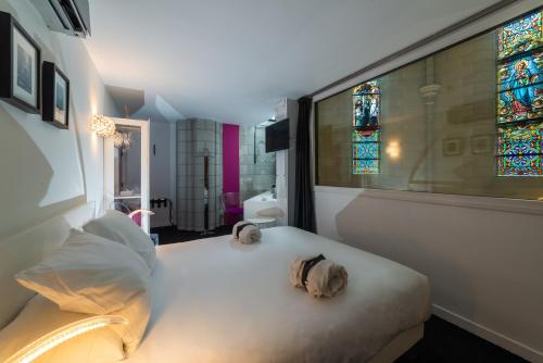 room detail thumbnail 0