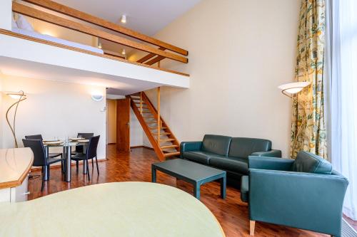 B-aparthotel Montgomery - image 13