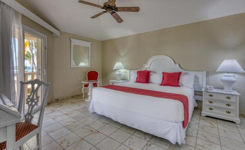 Playabachata Resort