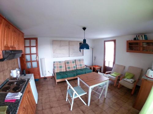  La Calerita B very quiet, fantastic views in Uga