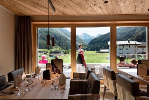 218817002 Alpinhotel Berghaus spa