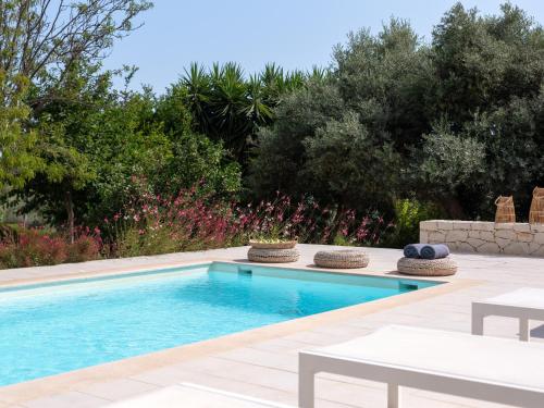 Levantes home, design & style retreat, By ThinkVilla in Prinés
