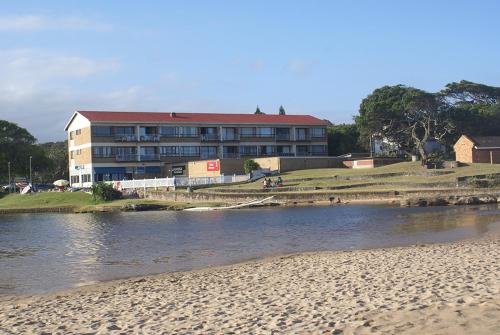 Clover Bay 9, Marine drive, Shelly Beach