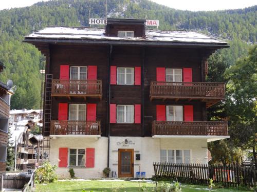 hotel photo
