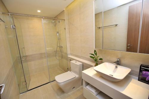 Apartment with Lake View image 1