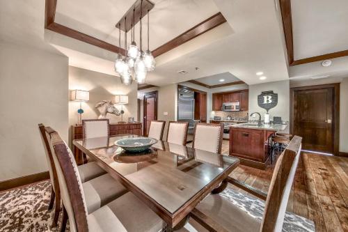 Huge 3 Bedroom Condo At Northstar - Sleeps 10 Condo - image 3
