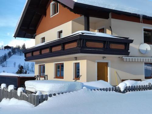 Ferienhaus Almfrieden - Location saisonnière - Schladming