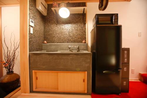 Three-Bedroom Apartment image 7