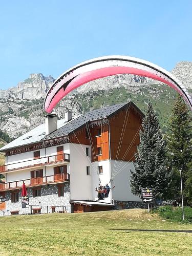 Chalet Beausoleil 4 étoiles - prestige - au pied du col de la croix de fer