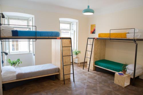 ControVento Room Type - Bed in 6-Bed Dormitory Room