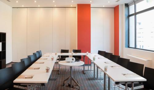 Vienna House Easy by Wyndham Bucharest Airport