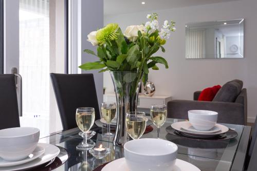 Luxury Central London Apartment - image 7