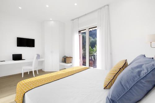 Amore Rentals - Sara Home