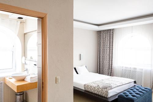 Grand Hotel Perm - image 4