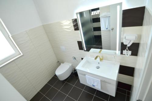 Monte Mare Hotel - image 6