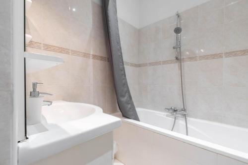 6 bedrooms seaview house Old Town - main image